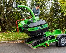 измельчитель самоходный для веток QuadTrak 160p GreenMech 