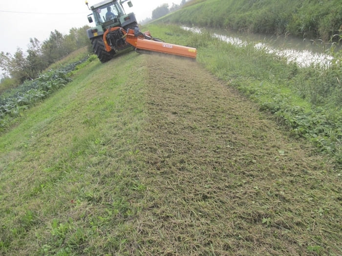 Дорожные косилки 