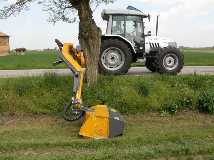 Роторная на манипуляторе