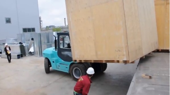 Как правильно выбрать вилочный погрузчик?