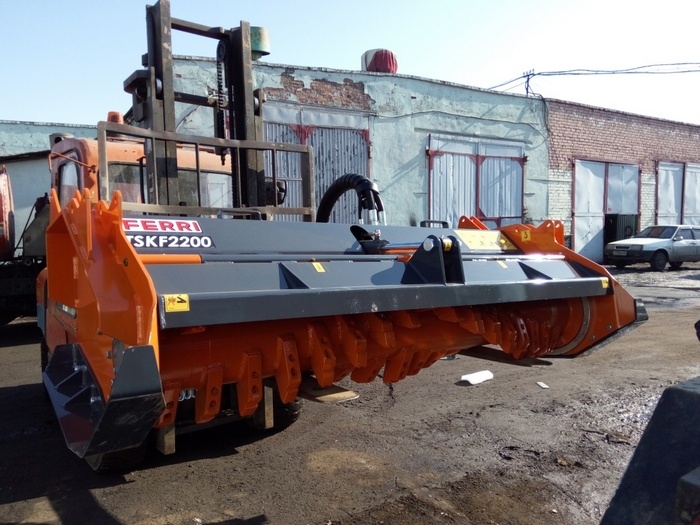 На погрузчик в Москве