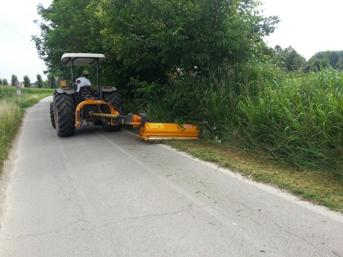 Купить смещаемые косилки 