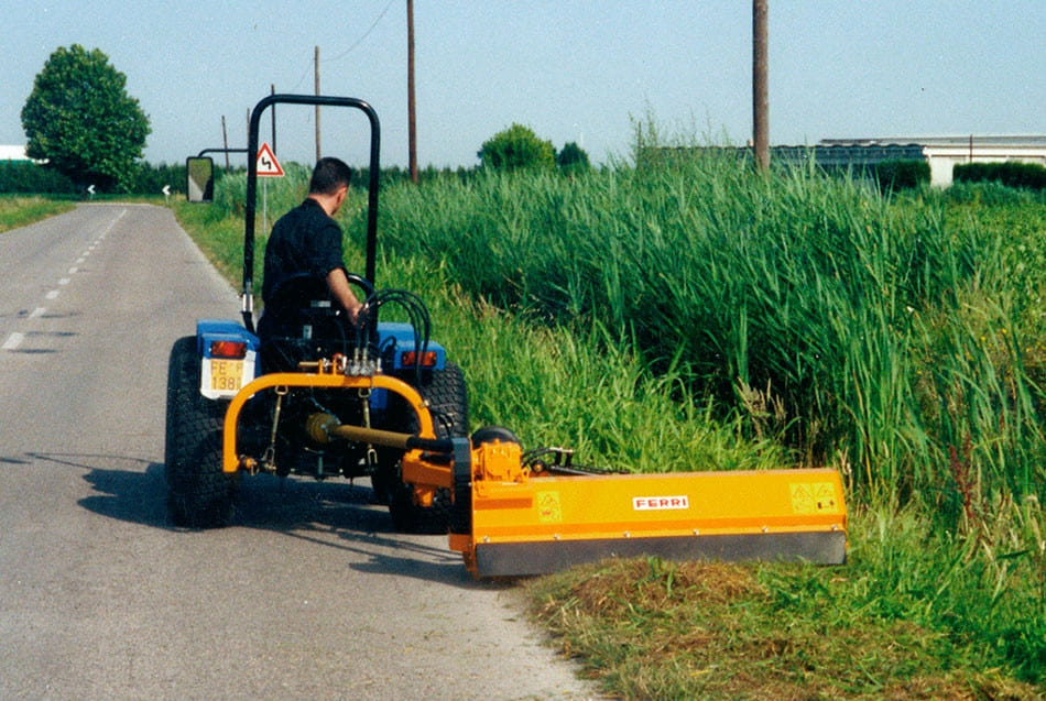 Смещаемые косилки