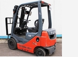 Покупка б/у вилочных погрузчиков – в чём же выгода? Покупка б/у вилочных погрузчиков – в чём же выгода?