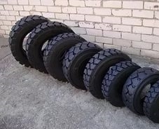 Разновидности шин для вилочных погрузчиков Разновидности шин для вилочных погрузчиков