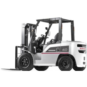 Вилочный автопогрузчик Nissan FD40 мачта 4,7 м