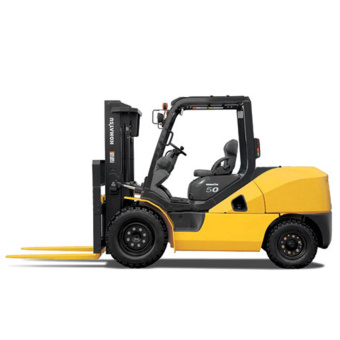 Komatsu FD50 мачта 3 м