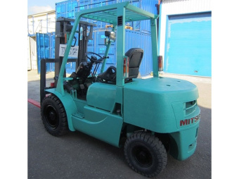 Погрузчик вилочный бу Mitsubishi FD30