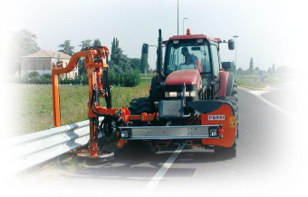 Косилка на манипуляторе FERRI SKI