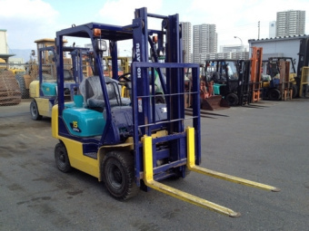 Погрузчик вилочный бу Komatsu FD15T-16