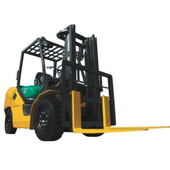 Komatsu FD40 мачта 3 м