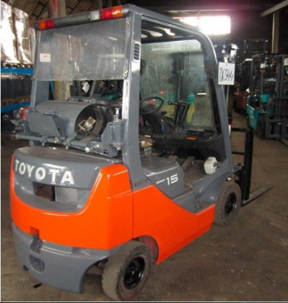 Вилочный погрузчик б у Toyota 8FGL15