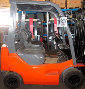 Погрузчик вилочный б у Toyota 8FG15 1,5 т