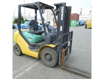 Вилочный погрузчик Komatsu FD20T-16